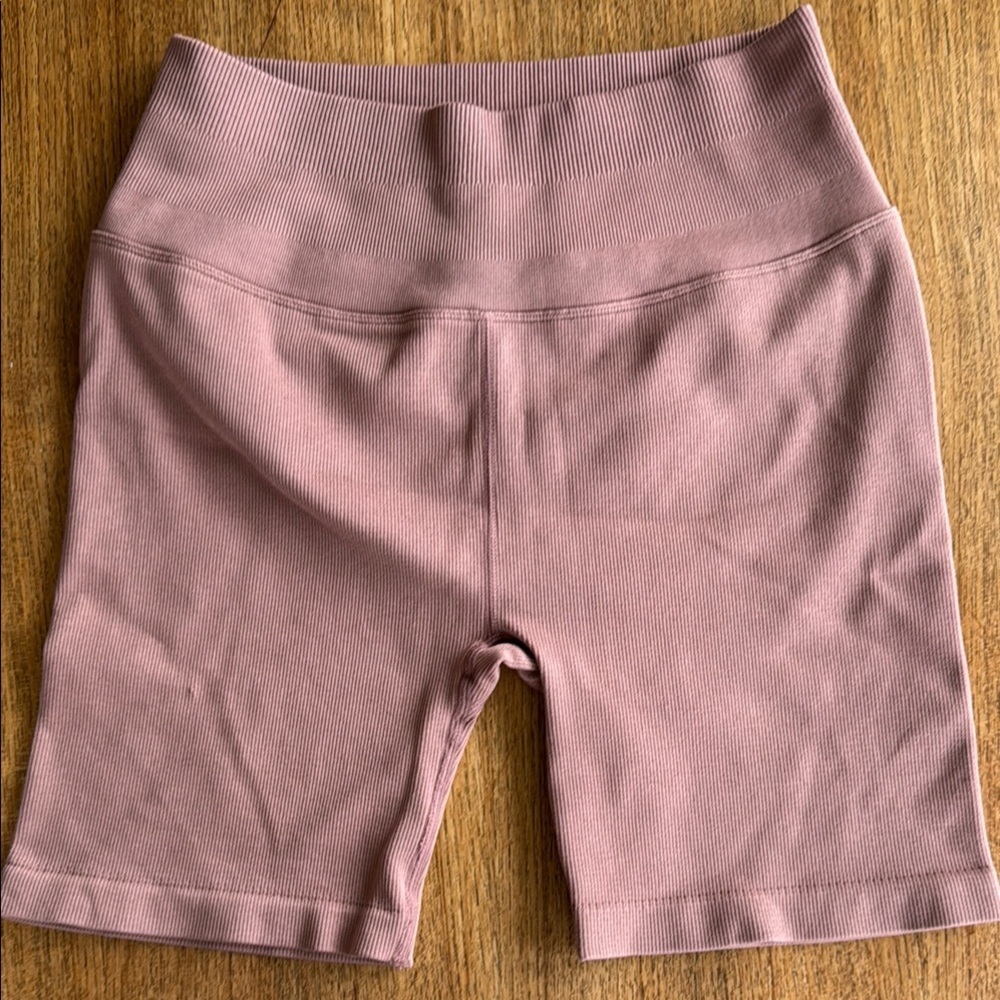 Spiritual Gangster Pinkish brown Bike Shorts High-Waisted M/L EUC